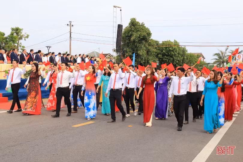 Những hình ảnh tại Lễ thượng cờ Thống nhất non sông