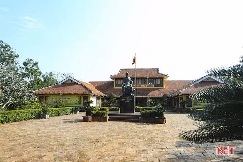 Về Hà Tĩnh để say cảnh, mến tình...