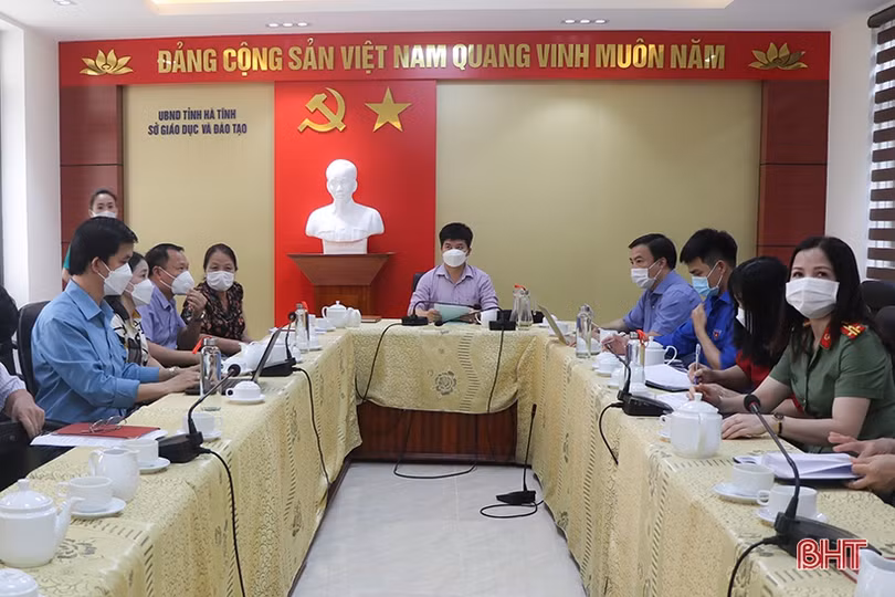 Đổi mới nội dung, hình thức giáo dục lý tưởng cách mạng, đạo đức cho thanh thiếu niên