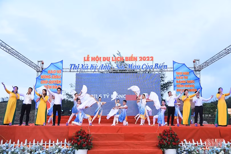 Thị xã Kỳ Anh - “Sắc màu của biển”