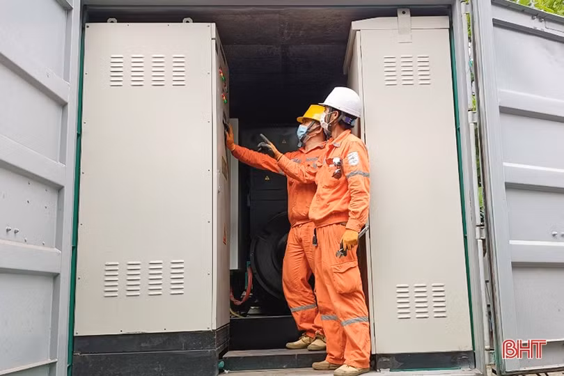 Đảm bảo cấp điện thông suốt kỳ nghỉ lễ 30/4 - 1/5