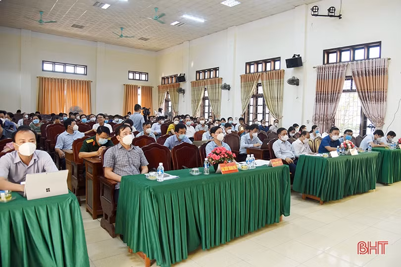 Cử tri TP Hà Tĩnh kiến nghị về quy hoạch thành phố, phát triển đô thị