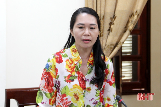 Khẩn trương hoàn thiện các tờ trình, dự thảo nghị quyết trình HĐND tỉnh Hà Tĩnh tại Kỳ họp thứ 6
