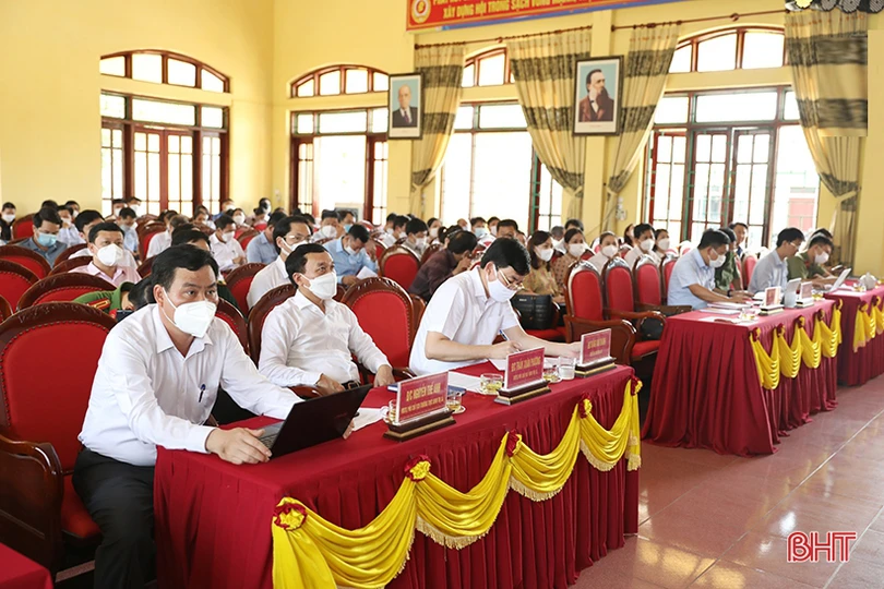 Cử tri TX Kỳ Anh quan tâm hạ tầng khu tái định cư, nguồn lực xây dựng đô thị