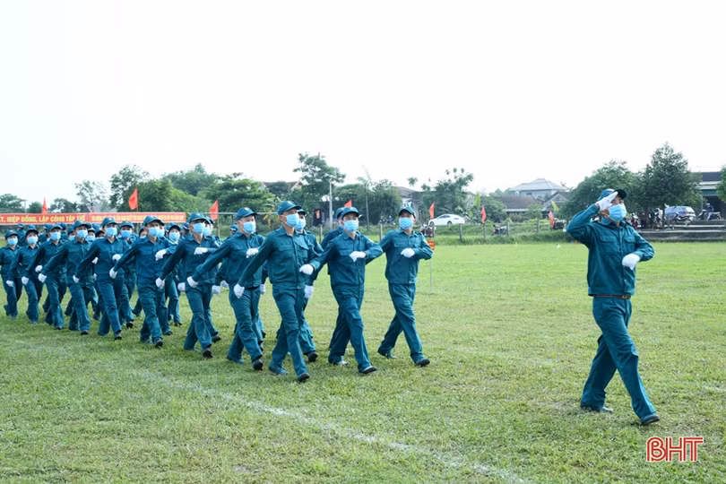 Dân quân xã Cẩm Duệ giành giải nhất hội thao lực lượng dân quân cụm 2 