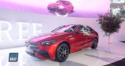 Mercedes-Benz C-Class 2022 chính thức ra mắt tại Việt Nam