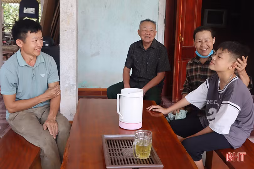 Nam sinh cứu 2 học sinh đuối nước ở Hà Tĩnh: “Em chỉ nghĩ làm sao để cứu nhanh nhất có thể!”