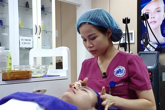 Chăm sóc da mùa hè với 5 thói quen đơn giản, dễ thực hiện