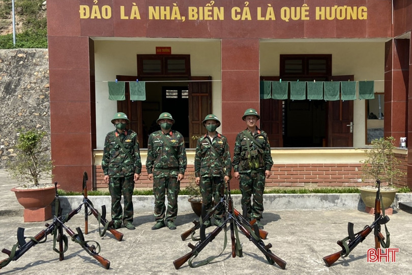 Phân đội Đảo Sơn Dương thực hành tốt bắn đạn thật