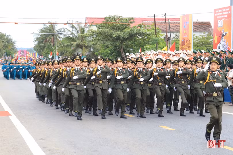 Những hình ảnh tại Lễ thượng cờ Thống nhất non sông