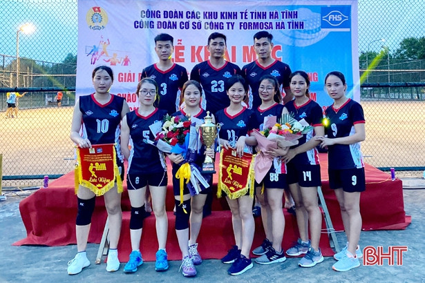 Formosa Hà Tĩnh khai mạc giải bóng chuyền nam, nữ công nhân lao động