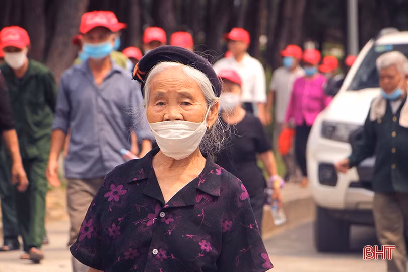 Du khách muôn phương đến tri ân tại Khu di tích Ngã ba Đồng Lộc