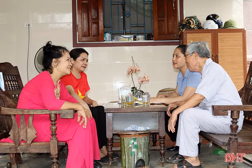 Nữ cán bộ thôn giàu tâm huyết trên quê hương cố Tổng Bí thư Trần Phú