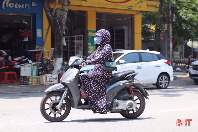 Mưu sinh dưới nắng gắt đầu hè ở Hà Tĩnh