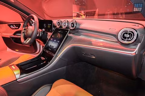 Mercedes-Benz C-Class 2022 chính thức ra mắt tại Việt Nam