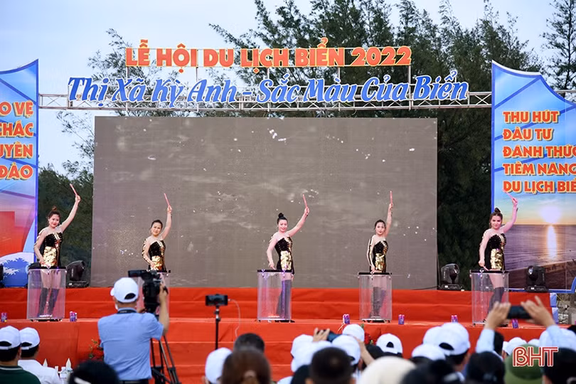 Thị xã Kỳ Anh - “Sắc màu của biển”