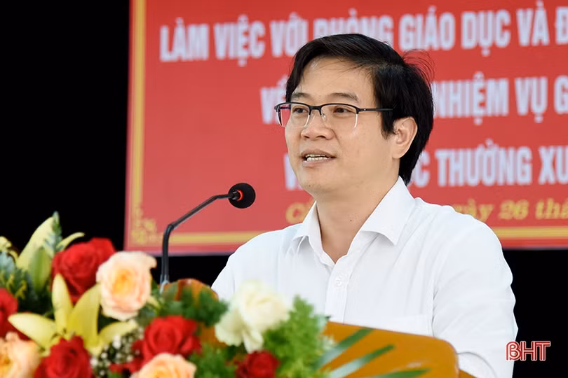 Bộ GD&ĐT kiểm tra việc triển khai nhiệm vụ giáo dục tiểu học tại Hà Tĩnh