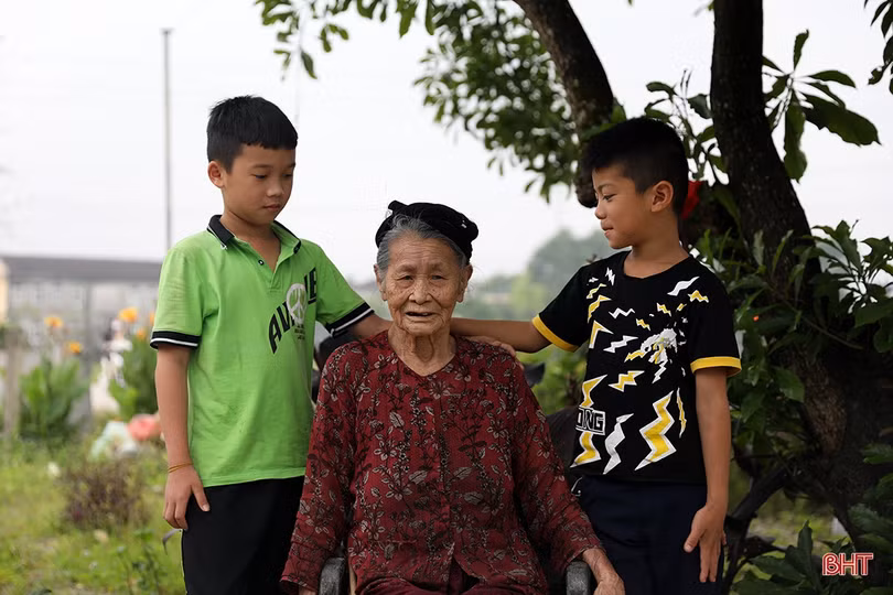 Tháng tư bên Mẹ Việt Nam anh hùng ở Hà Tĩnh