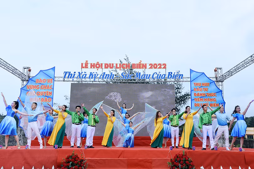 Thị xã Kỳ Anh - “Sắc màu của biển”