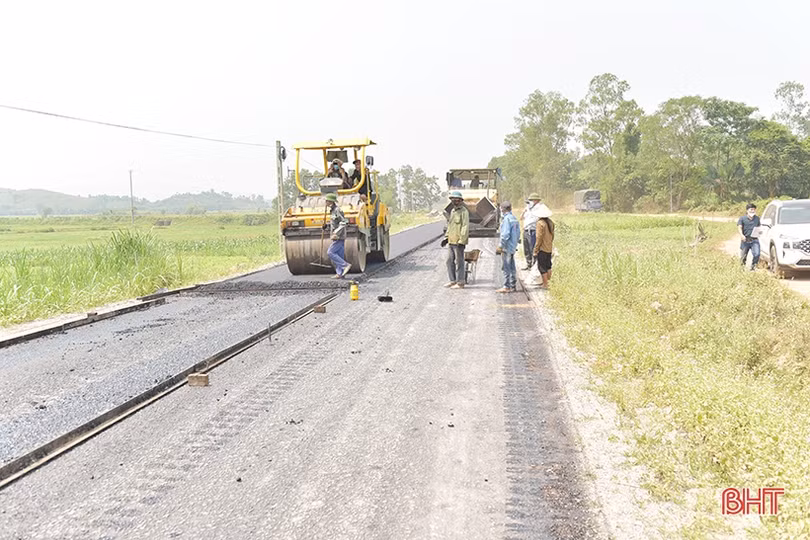 Tập trung đẩy nhanh tiến độ các dự án giao thông ở Hà Tĩnh