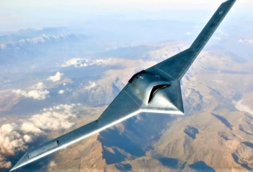 RQ-180 - máy bay trinh sát tầm cao tàng hình không người lái tuyệt mật của Mỹ