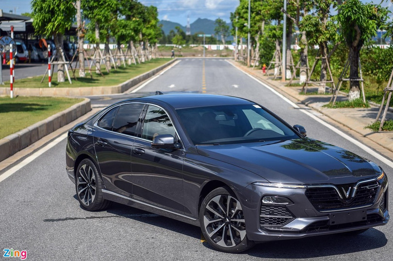 Những mẫu sedan được giảm giá trong tháng 11