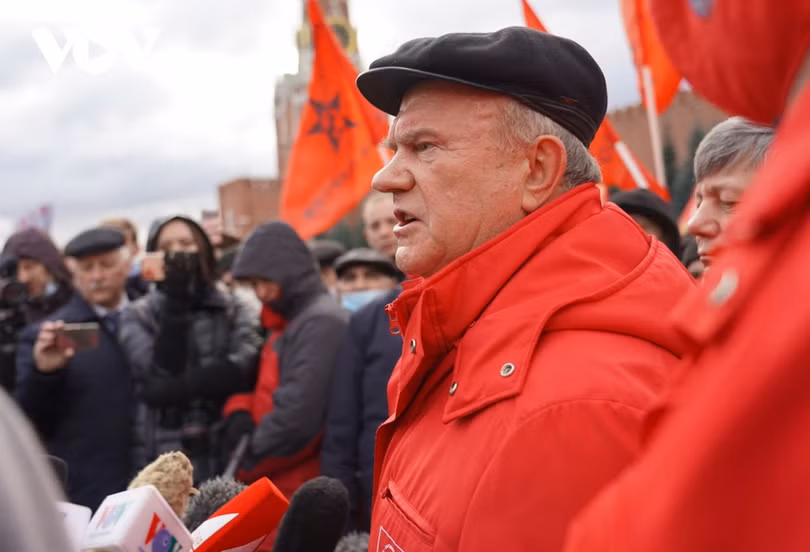 Kỷ niệm 103 năm Cách mạng Tháng Mười Nga