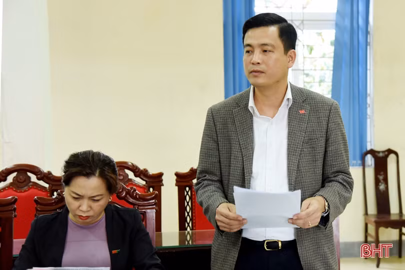 Hoàn thiện hồ sơ dự Giải Báo chí về xây dựng Đảng toàn quốc năm 2020