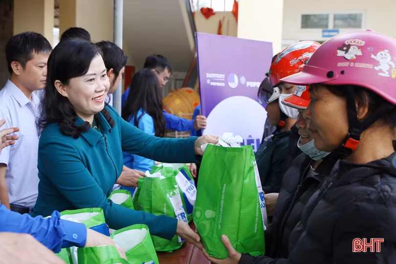 Tuổi trẻ Hà Tĩnh ra quân “Tình nguyện mùa đông 2020, xuân tình nguyện năm 2021”