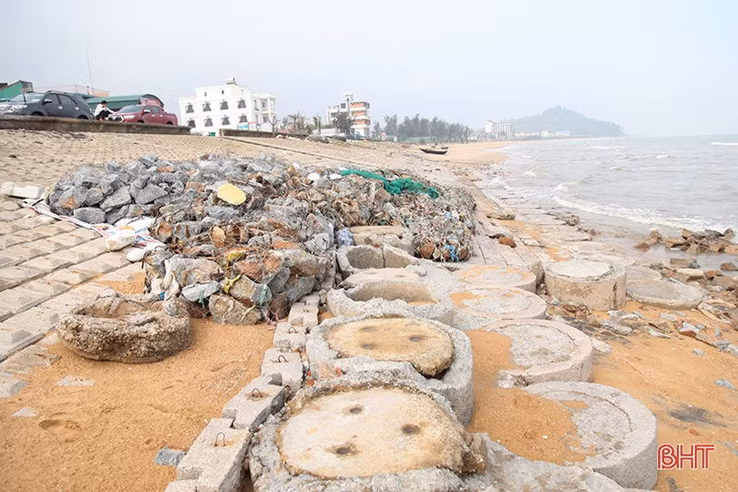 Người nuôi trồng thủy sản Hà Tĩnh thiệt hại hơn 250 tỷ đồng sau mưa lũ