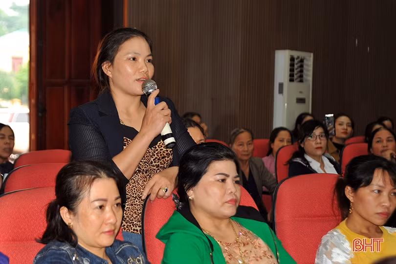 Tiểu thương hài lòng với chợ mới huyện Hương Khê, hơn 261 hộ đăng ký thuê 452 ki-ốt