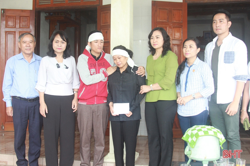 Thành phố Hồ Chí Minh hỗ trợ người dân vùng lũ Hà Tĩnh 3,6 tỷ đồng