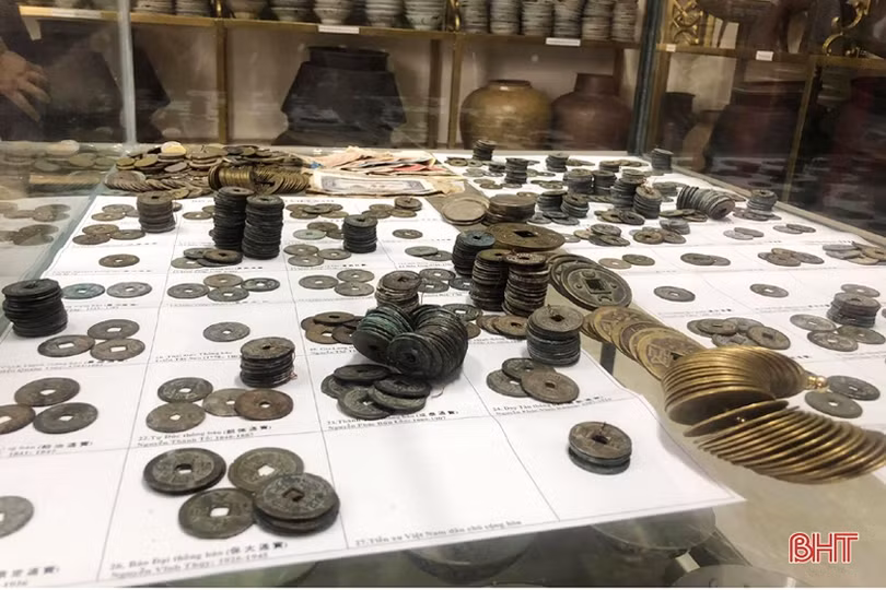 Khám phá những hiện vật quý hiếm ở bảo tàng tư nhân đầu tiên của Hà Tĩnh