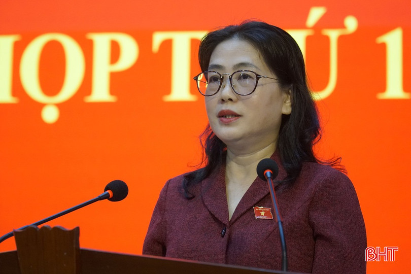 Đại biểu Quốc hội Phan Thị Nguyệt Thu báo cáo dự kiến nội dung, chương trình Kỳ họp thứ 10 và một số hoạt động của đoàn từ sau Kỳ họp thứ 9 đến nay. Đại biểu Quốc hội Phan Thị Nguyệt Thu báo cáo dự kiến nội dung, chương trình Kỳ họp thứ 10 và một số hoạt động của đoàn từ sau Kỳ họp thứ 9 đến nay.