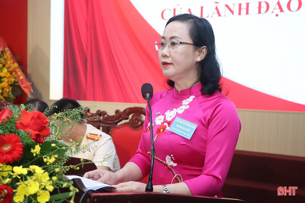 Trưởng ban Tổ chức Tỉnh ủy Trương Thanh Huyền phát biểu tại đại hội. Trưởng ban Tổ chức Tỉnh ủy Trương Thanh Huyền phát biểu tại đại hội.