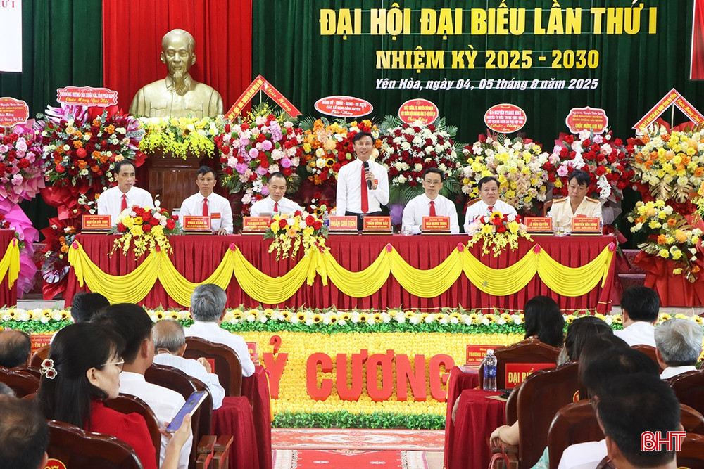 Đoàn chủ tịch điều hành đại hội. Đoàn chủ tịch điều hành đại hội.