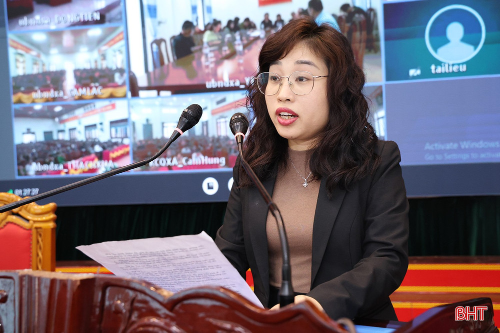 Bà Lê Thanh Huyền - Phó Chánh án TAND khu vực 1 - Hà Tĩnh trình bày chương trình hành động.