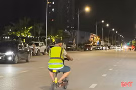 Xe điện gấp gọn: Chưa “gọn” nỗi lo mất an toàn giao thông
