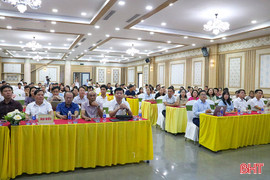 Nâng cao nghiệp vụ cho hướng dẫn viên du lịch