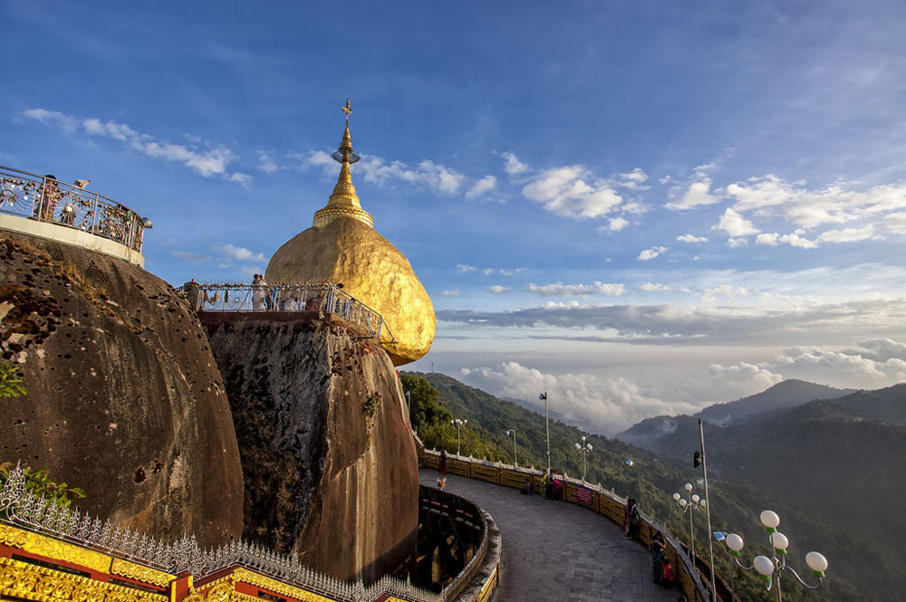 Bí ẩn về những đền chùa thiêng ở Myanmar