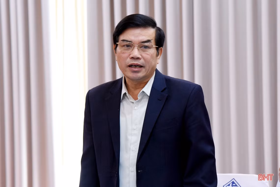 Gần 40 tỷ đồng ủng hộ đồng bào Hà Tĩnh bị ảnh hưởng lũ lụt