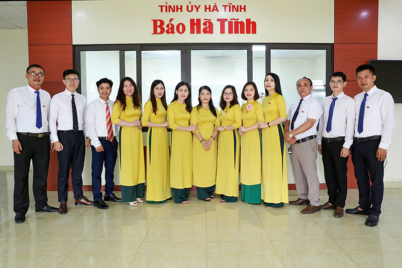 Kỷ yếu 60 năm Báo Hà Tĩnh