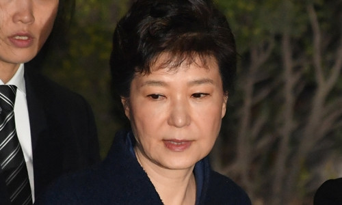 the gioi ngay qua cuu tong thong han quoc park geun hye chinh thuc bi truy to