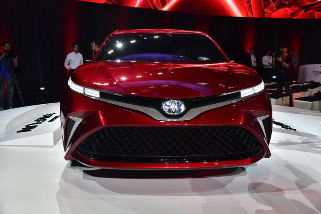 day la hinh anh xem truoc cua toyota camry 2018 cho chau a