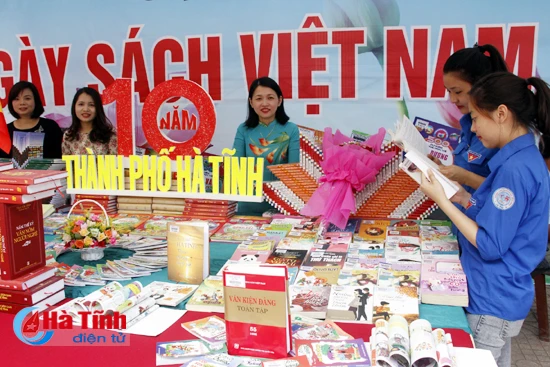 dac sac ngay sach viet nam tai ha tinh