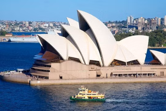 canh bao nguy co nha hat con so cua sydney bi tan cong khung bo