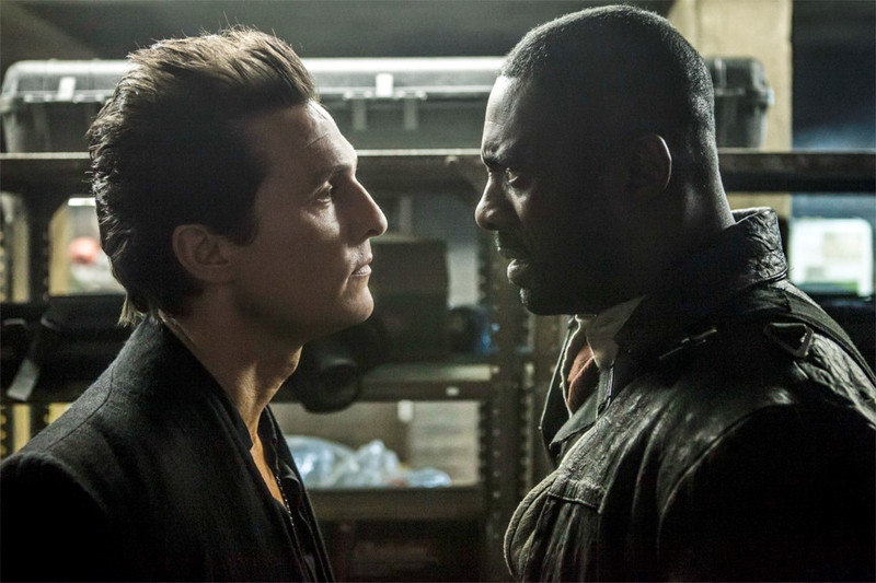 The Dark Tower - 4/8: Các fan của nhà văn Stephen King hồi hộp chờ đợi xem liệu nguyên tác văn học kinh điển sẽ được đạo diễn Nikolaj Arcel chuyển thể thế nào, và tay thiện xạ Roland Deschain (Idris Elba) cùng phù thủy Walter Padick (Matthew McConaughey) trổ tài ra sao trên màn ảnh. Ảnh: Sony. 20 phim bom tan khong the bo qua trong mua he 2017