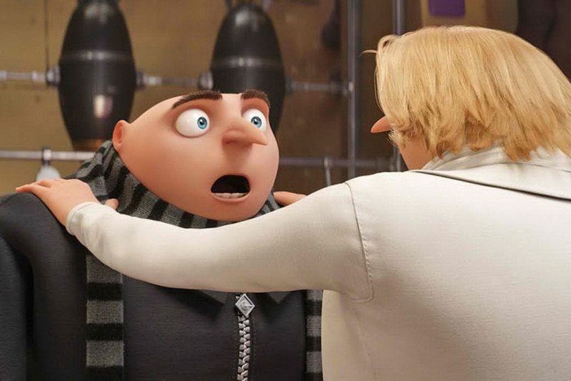 Despicable Me 3 - 30/6: “Kẻ cắp mặt trăng” Gru (Steve Carell) vô tình tái ngộ người em song sinh thất lạc bấy lâu nay: Dru. Gru bị dụ dỗ trở lại con đường tội ác dù anh đã “cải tà quy chính” kể từ phần hai. Cùng lúc đó, siêu ác nhân Balthazar Bratt (Trey Parker) xuất hiện và khiến Gru bất đắc dĩ phải hợp tác với Dru để đánh bại hắn. Ảnh: Universal. 20 phim bom tan khong the bo qua trong mua he 2017