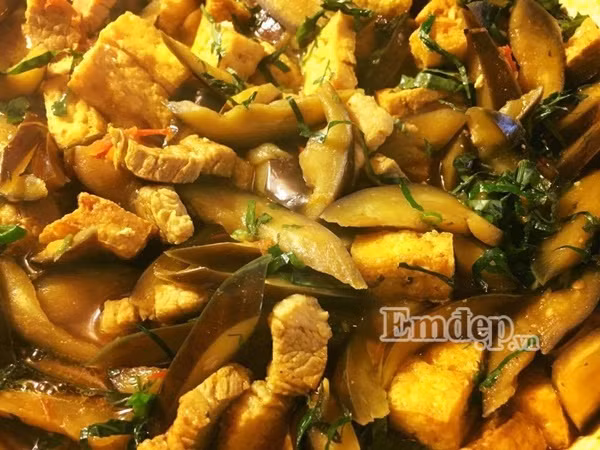 nau ca bung dau thit chuan vi nhu the nao