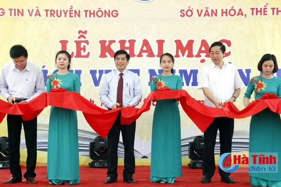 dac sac ngay sach viet nam tai ha tinh